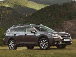 New Subaru Outback 2024 Back View