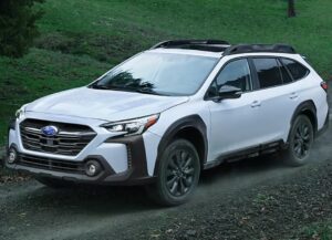 2025 Subaru Outback Touring XT Front View